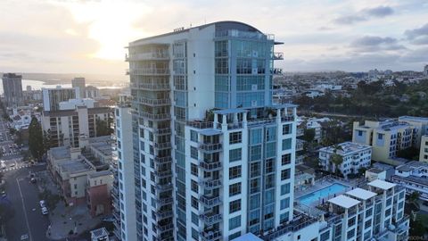 Photo of 850 Beech St #511, San Diego, CA 92101 (MLS # 250038696)