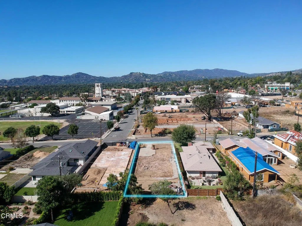 Photo of 2228 Maiden LN, Altadena, CA 91001 (MLS # P1-29257)