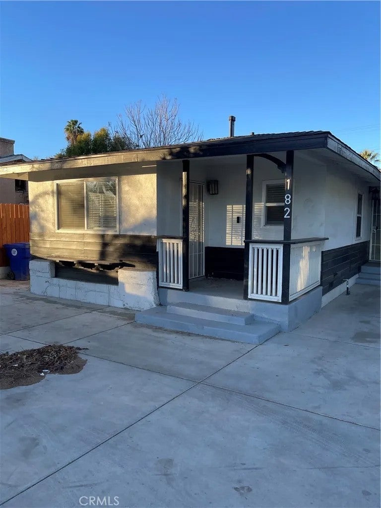 184 E 9th