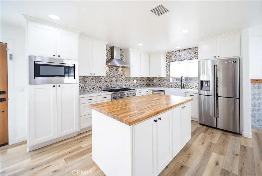 Photo of 24902 1st, Murrieta, CA 92562 (MLS # SW26015677)