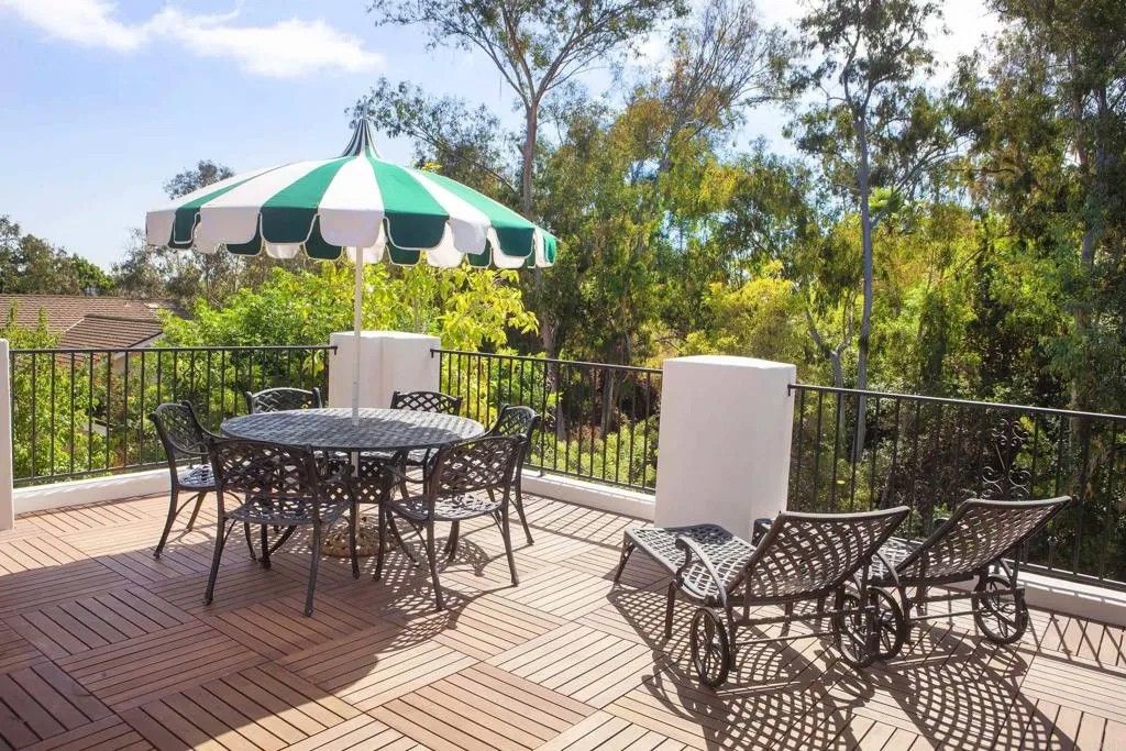 Photo of 16925 La Gracia, Rancho Santa Fe, CA 92067 (MLS # NDP2509929)