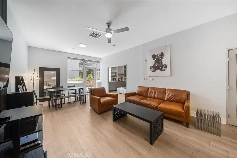 435 W Center Street Promenade 221
