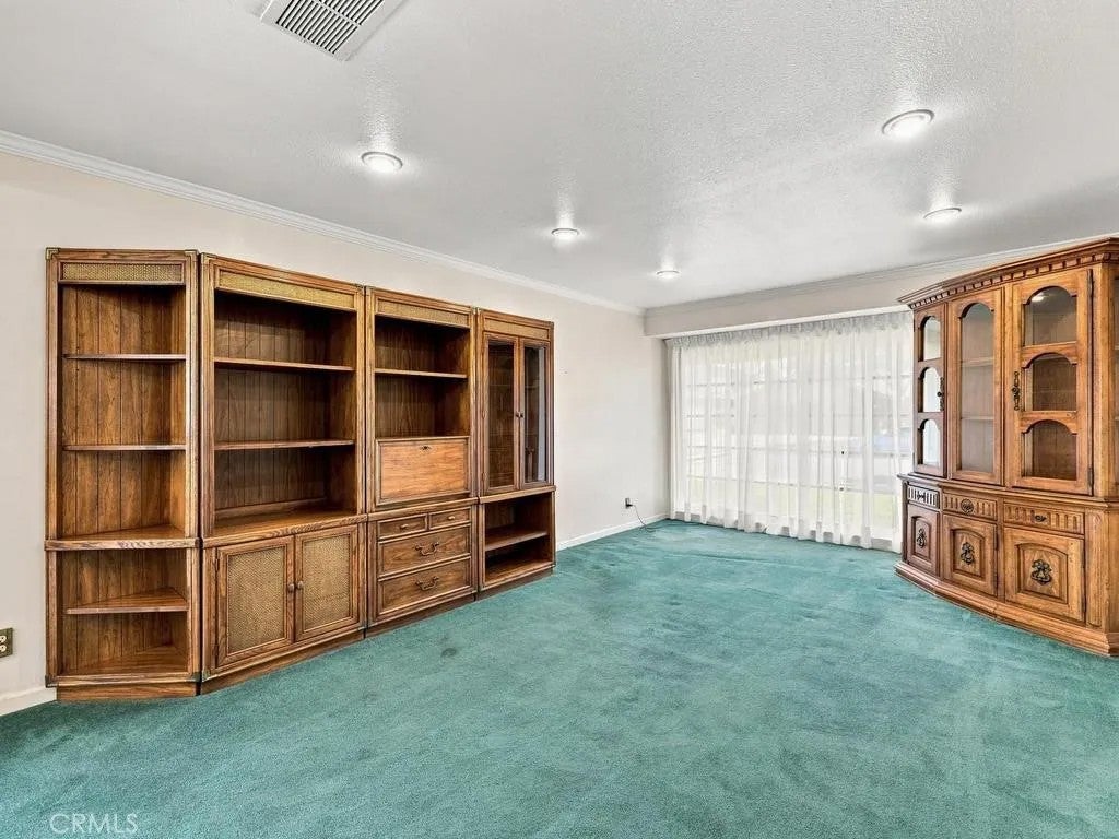10443 Camden Drive
