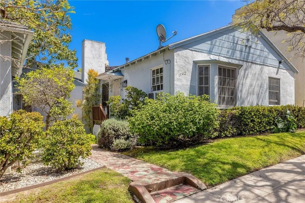 Photo of 1700 Glendon Ave, Los Angeles, CA 90024 (MLS # PW26093145)
