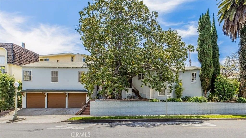 Photo of 1700 Glendon Ave, Los Angeles, CA 90024 (MLS # PW26093145)