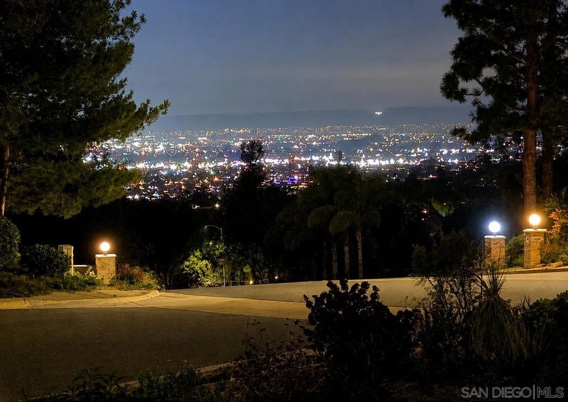 1223 Burris Drive