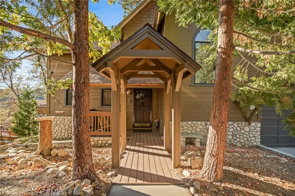 183 Grizzly Road