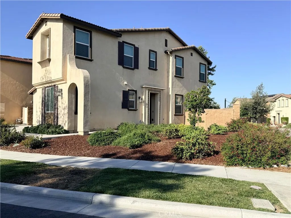 4858 S Avocado Trail