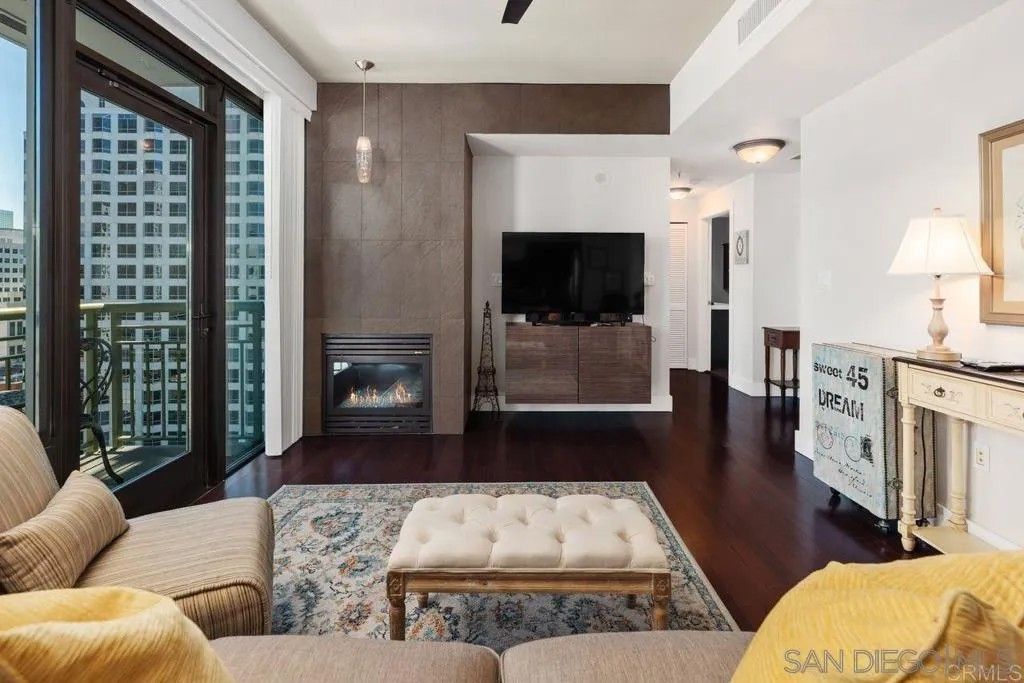 Photo of 1240 India St #1605, San Diego, CA 92101 (MLS # 250045890)