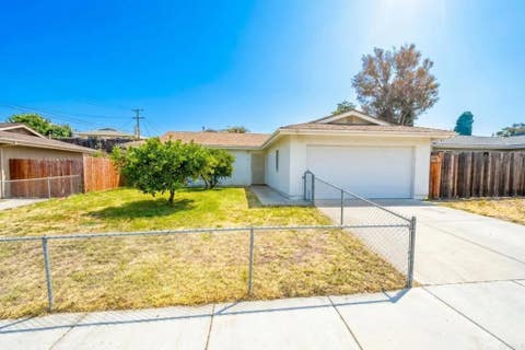 Photo of 635 Michael Street, Oceanside, CA 92057 (MLS # NDP2605959)