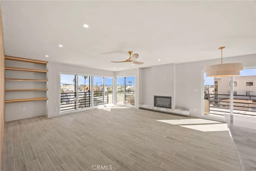 Photo of 1 62nd Place #404, Long Beach, CA 90803 (MLS # OC26052802)