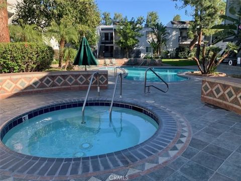 Tiny photo for 18645 Hatteras #263, Tarzana, CA 91356 (MLS # SB25252352)