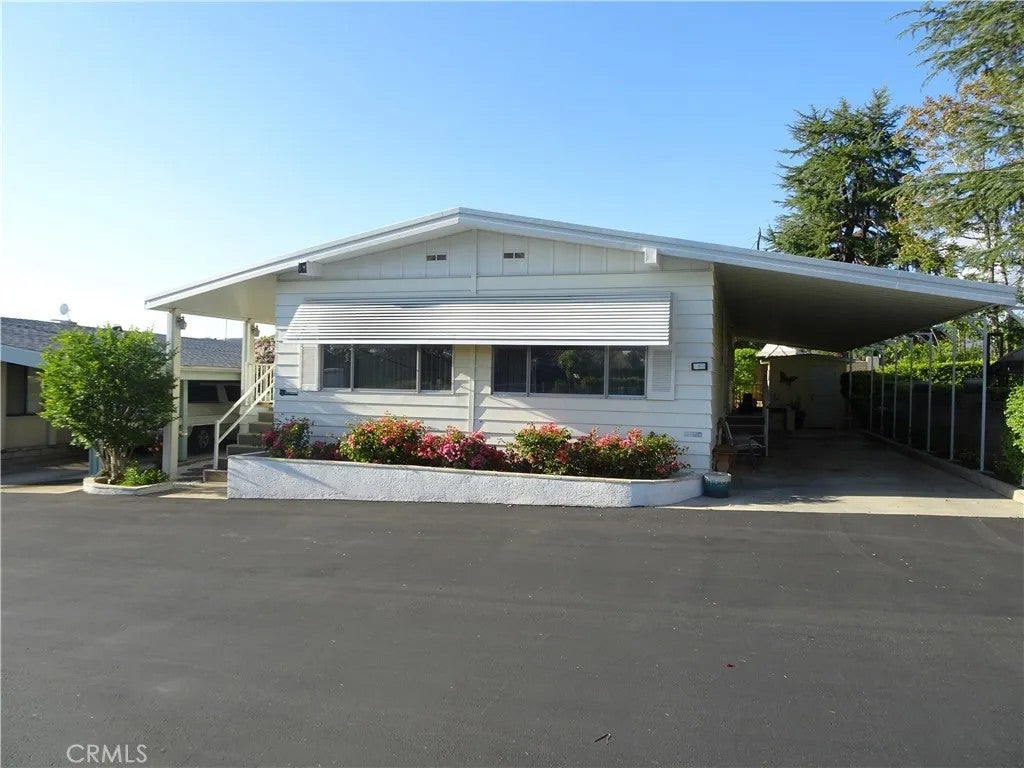 Photo of 12618 3rd St #1, Yucaipa, CA 92399 (MLS # IG26070482)
