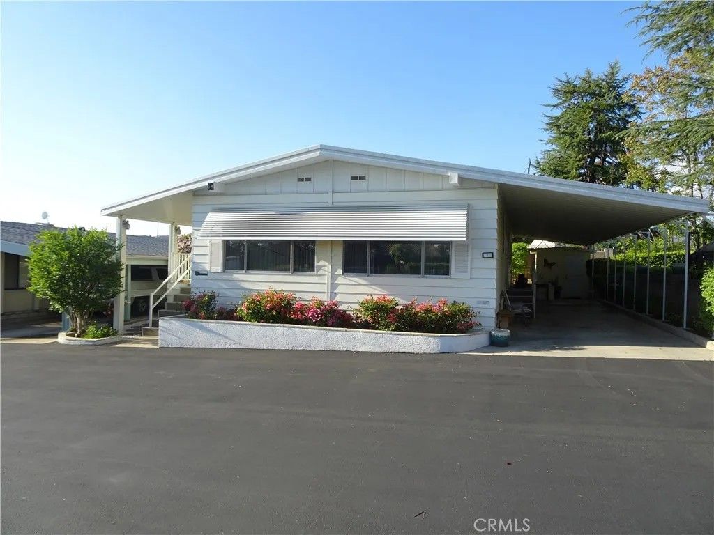 Photo of 12618 3rd St #1, Yucaipa, CA 92399 (MLS # IG26070482)