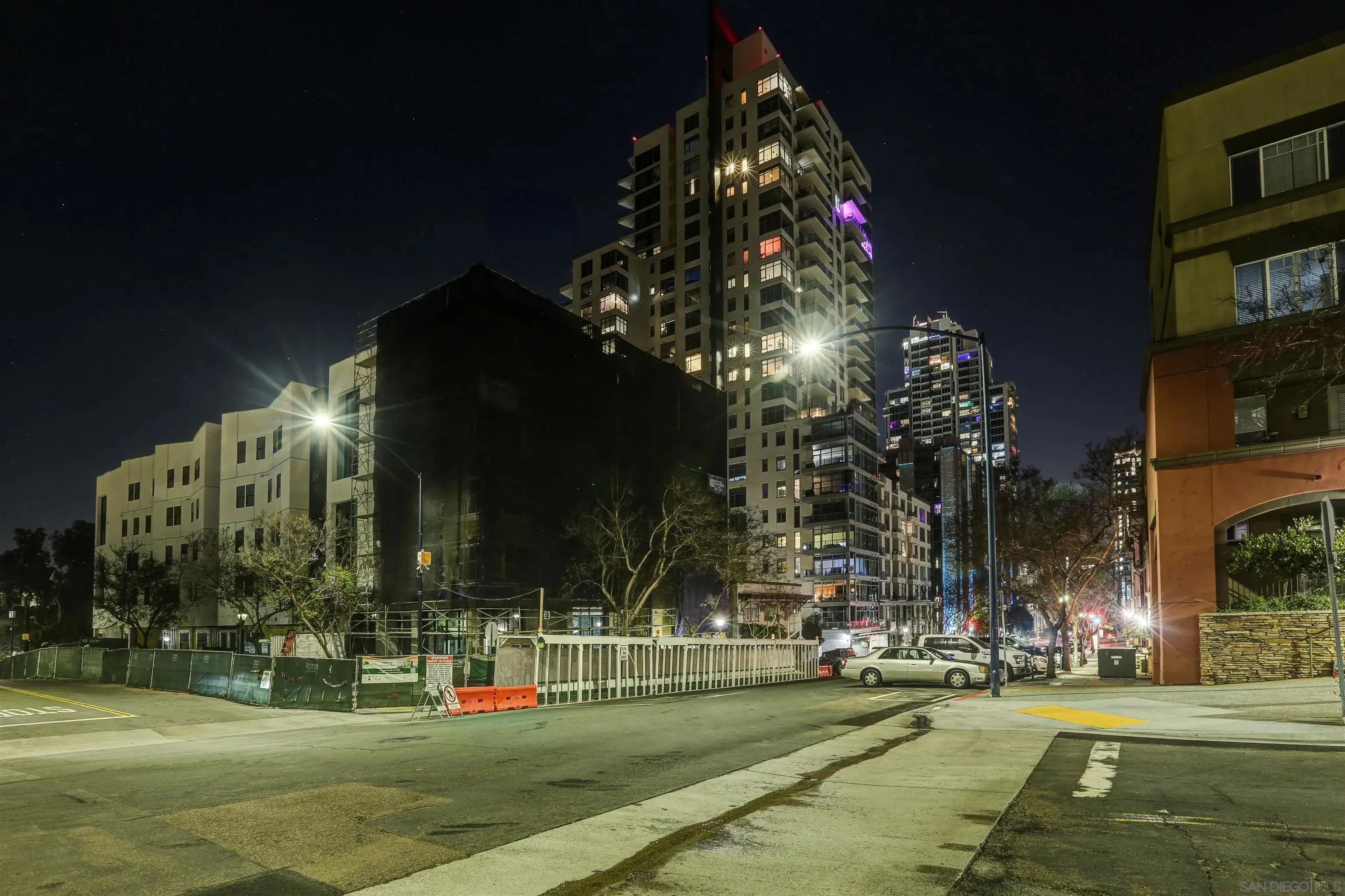 San Diego, California 92101, United States, 2 Bedrooms Bedrooms, ,2 BathroomsBathrooms,Residential,Active,127952