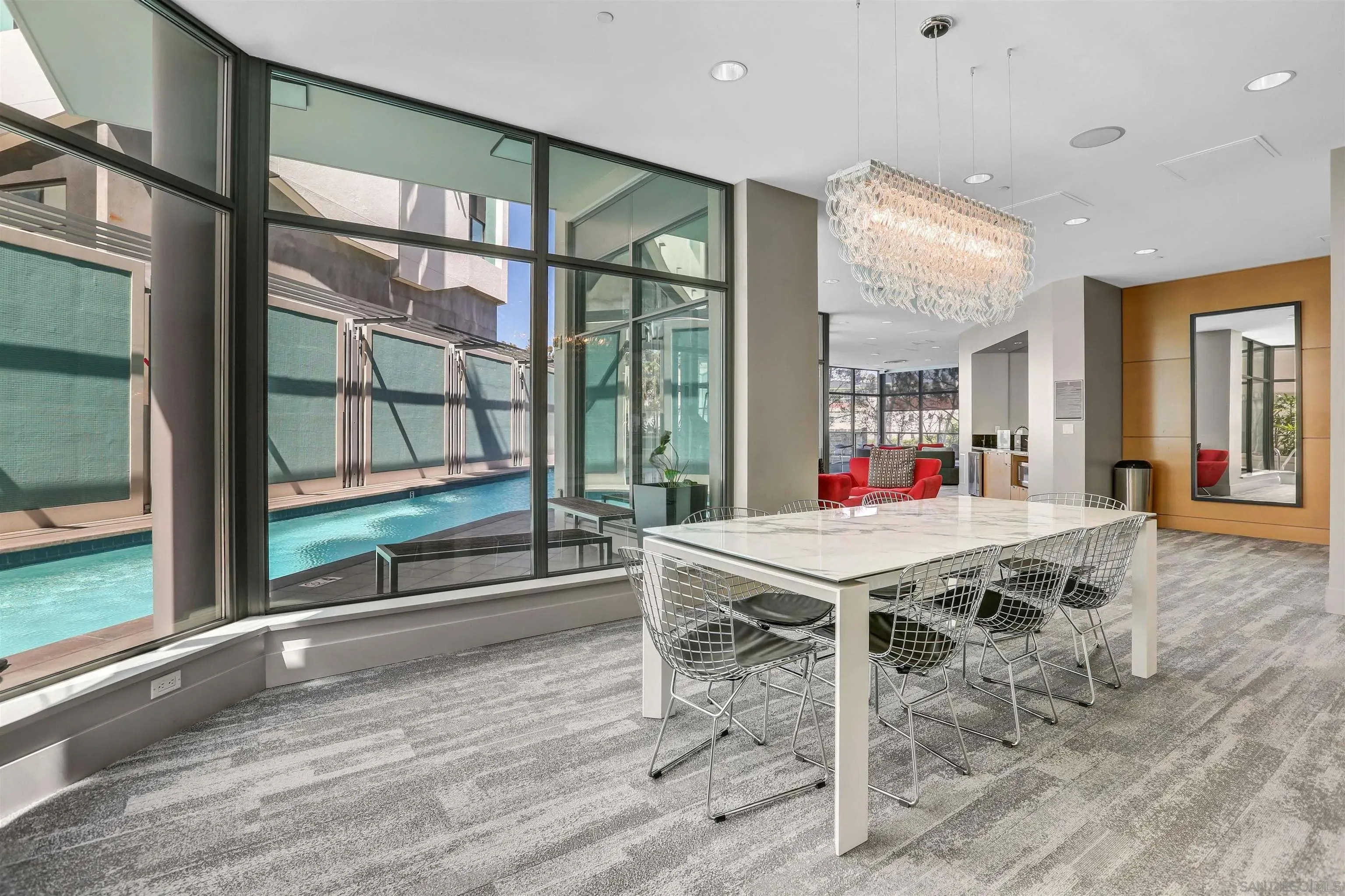 San Diego, California 92101, United States, 2 Bedrooms Bedrooms, ,2 BathroomsBathrooms,Residential,Active,127952