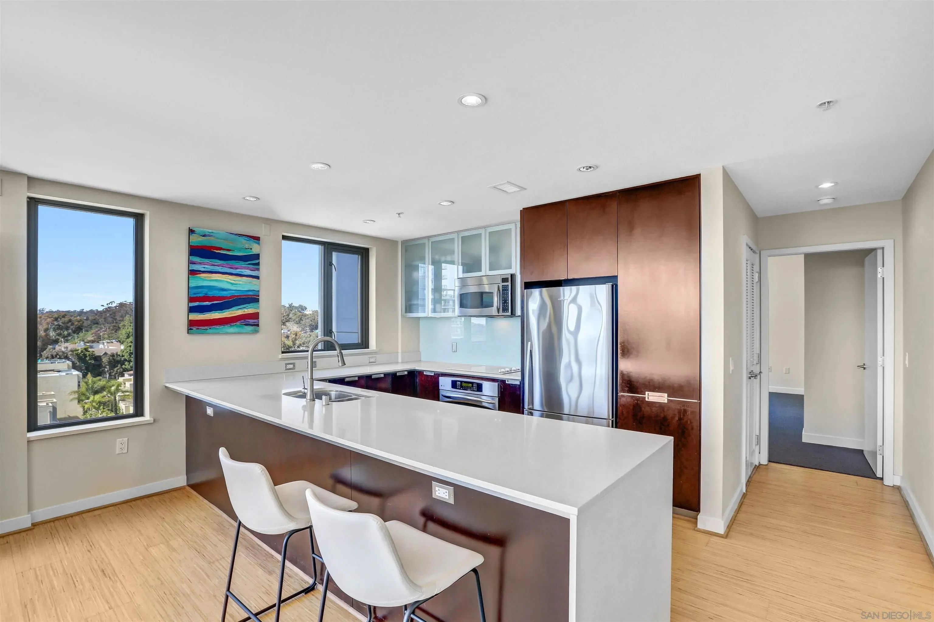 San Diego, California 92101, United States, 2 Bedrooms Bedrooms, ,2 BathroomsBathrooms,Residential,Active,127952