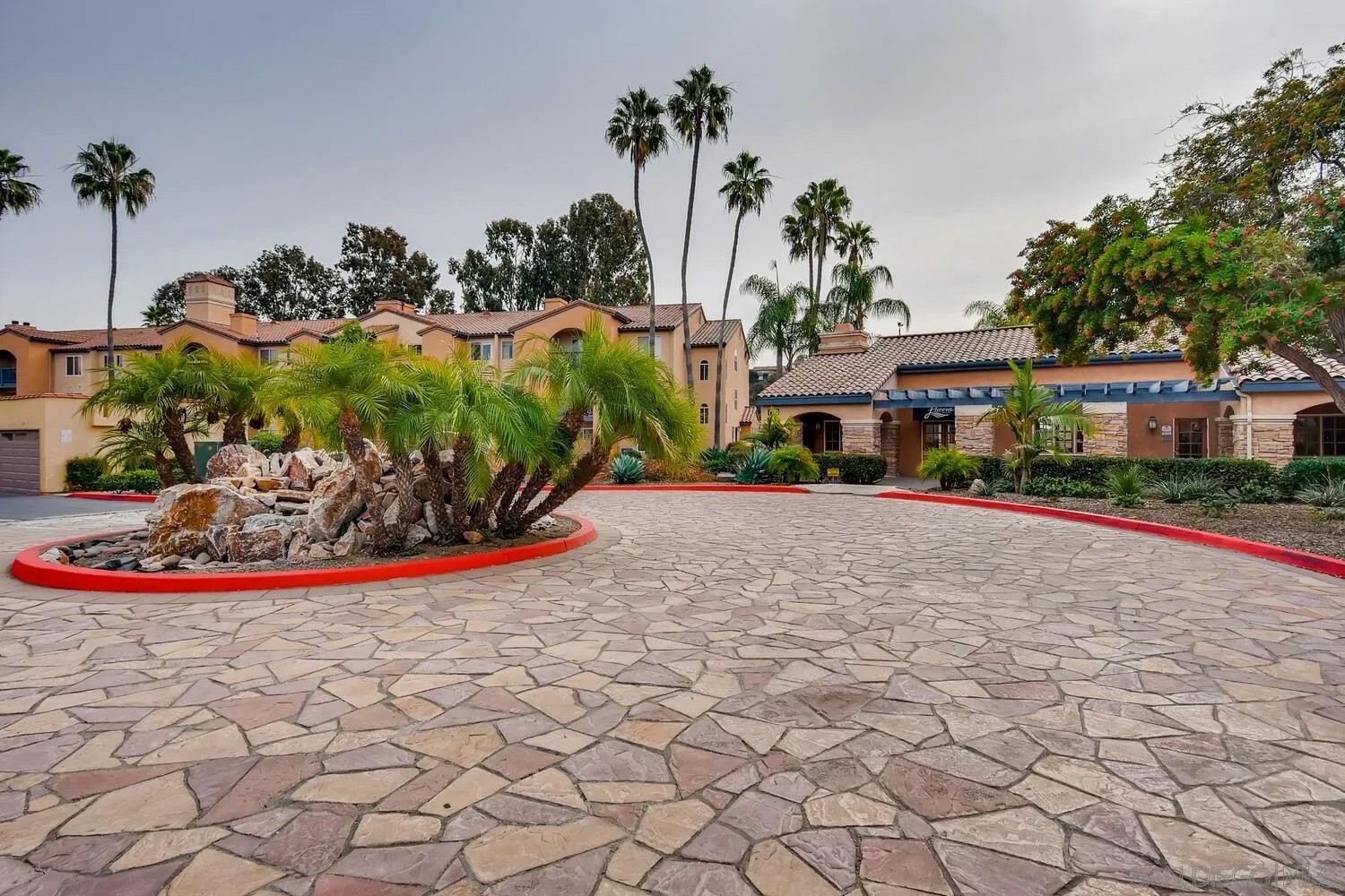 7160 Shoreline Dr 4213