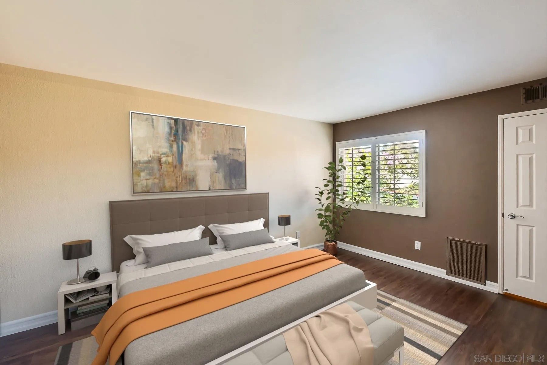 7160 Shoreline Dr 4213