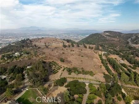 Photo of 11 Calle Capistrano, Temecula, CA 92590 (MLS # SW26167931)