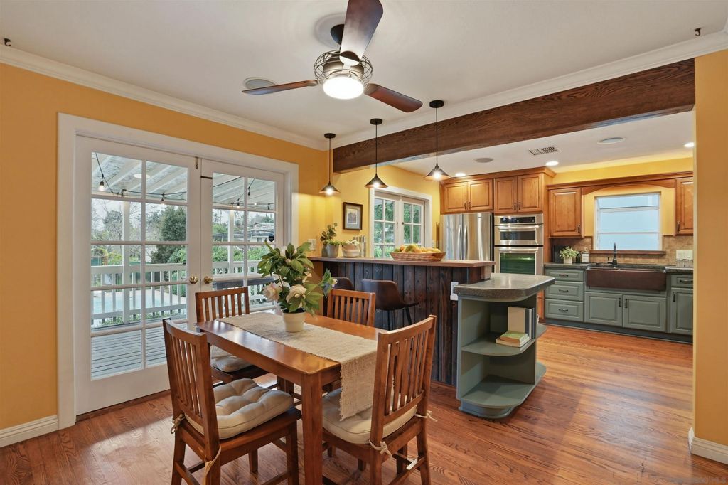 Photo of 1133 W 13Th Ave, Escondido, CA 92025 (MLS # 260003521)