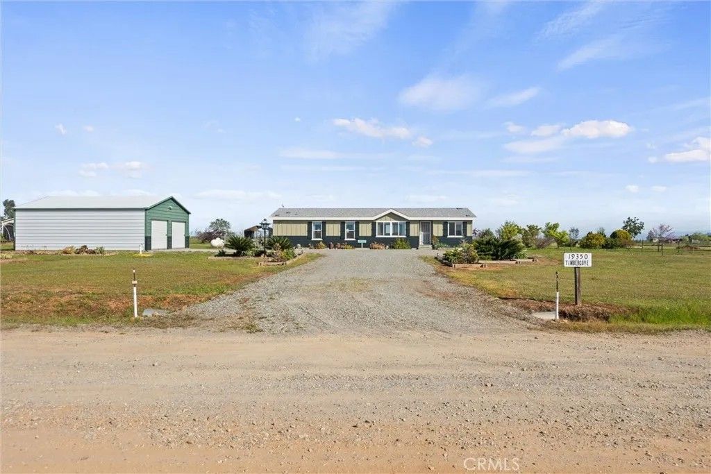Photo of 19350 Timbercove Drive, Corning, CA 96021 (MLS # SN26058416)