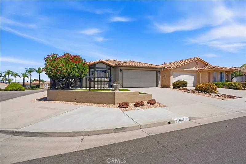 27660 Calle Haberio