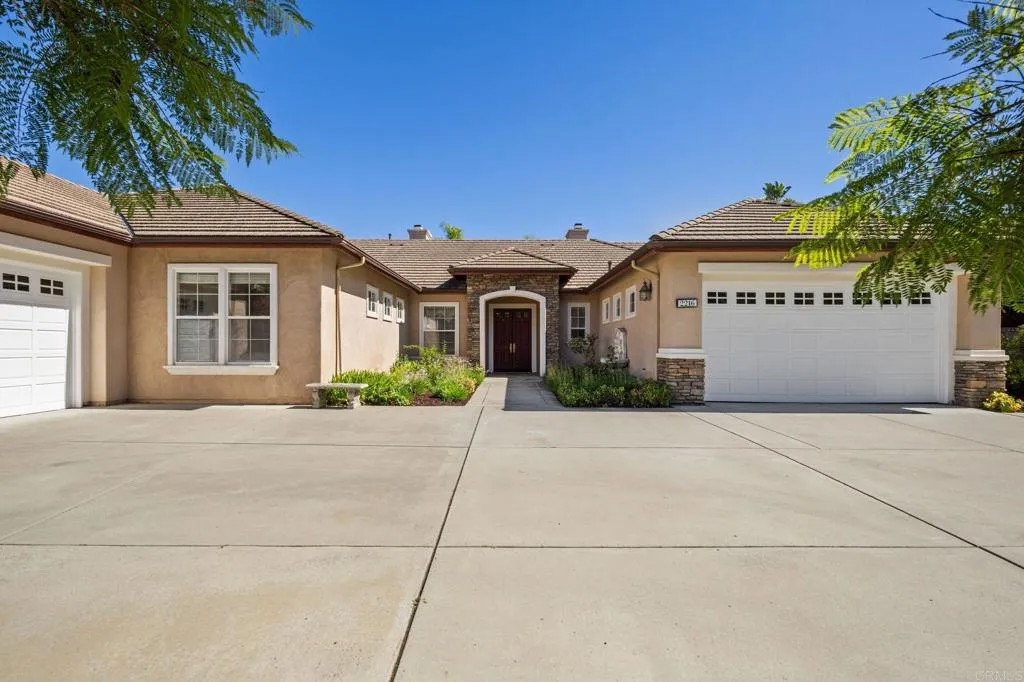 2216 Blossom Hill Lane