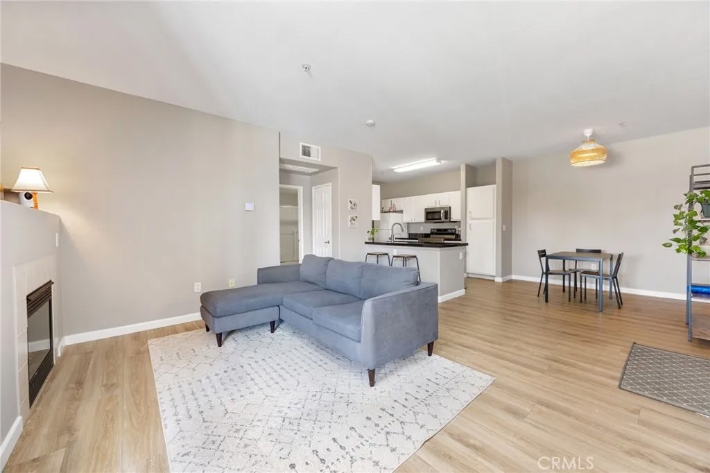 24909 Madison Ave 2823