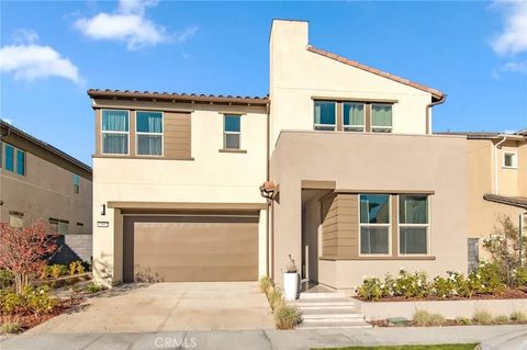Photo of 295 Autumn Way, Rancho Mission Viejo, CA 92675 (MLS # OC25280927)