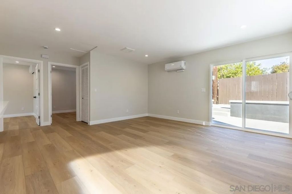 Photo of 5270 N Thorn St, San Diego, CA 92105 (MLS # 250041229)