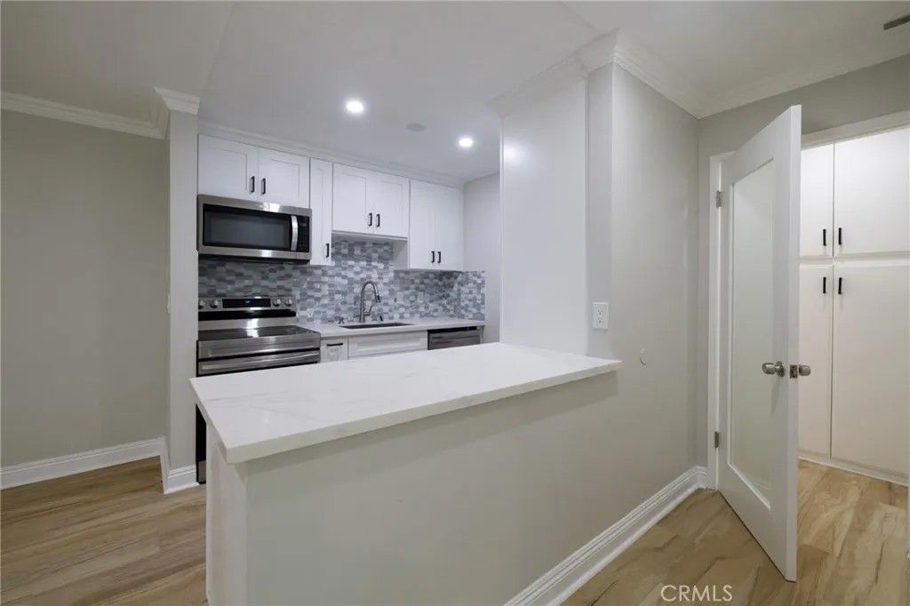 Photo of 802 Camino Real #206, Redondo Beach, CA 90277 (MLS # SB26014647)