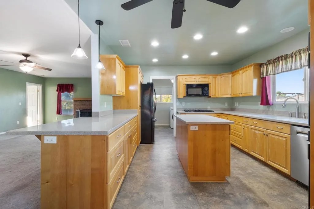 2030 Fairhaven Street