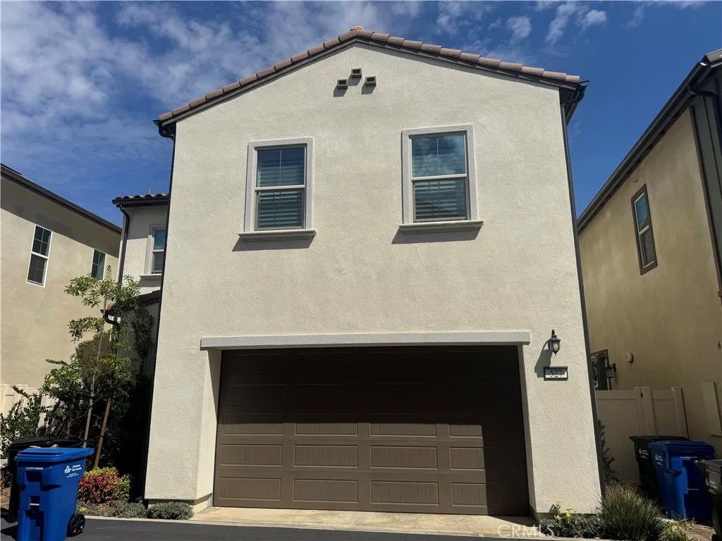 Photo of 527 Embrook Way, West Covina, CA 91791 (MLS # WS26097176)