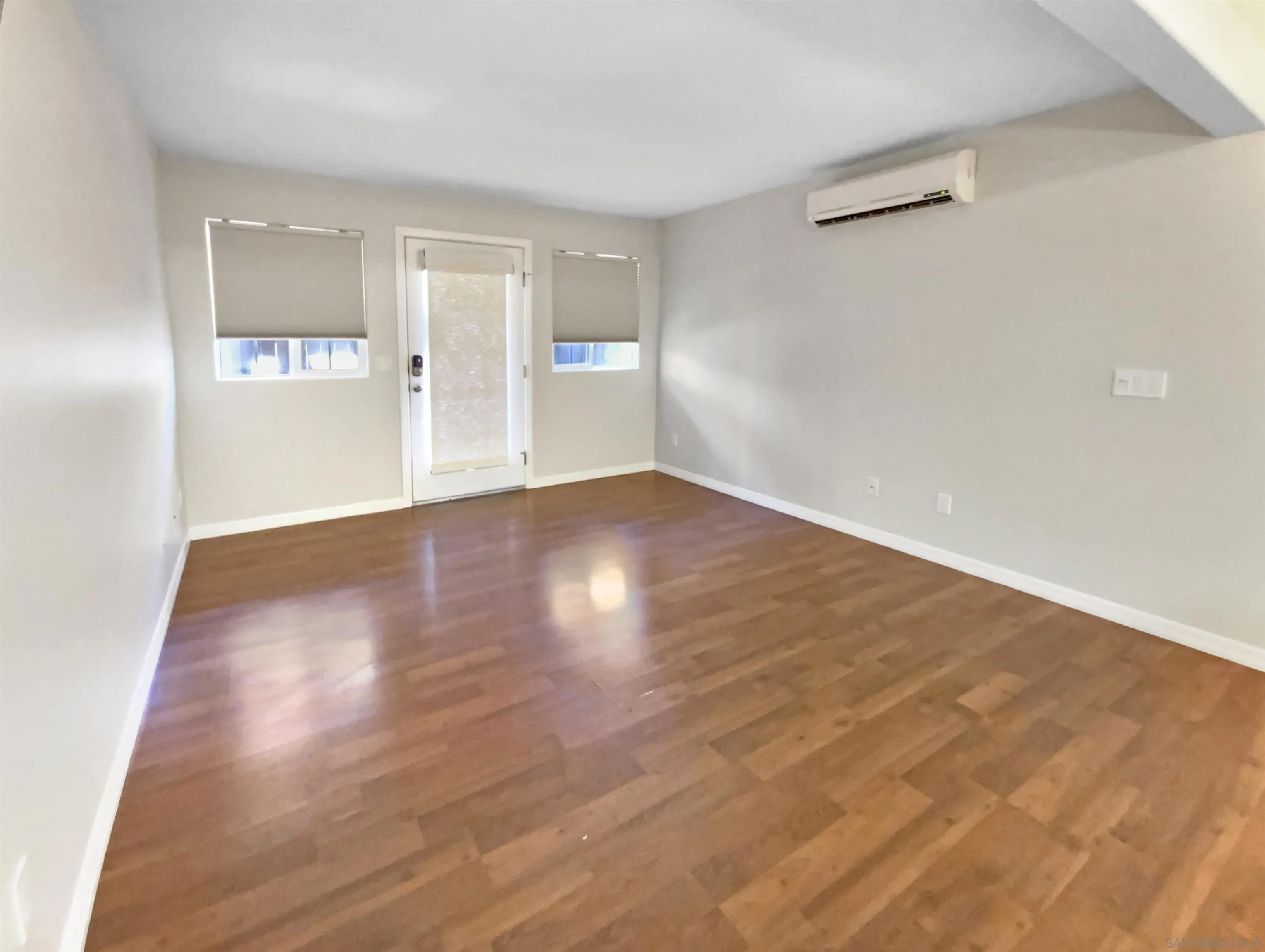 5252 Balboa Arms Dr 171