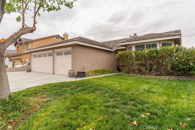 4659 W Ave J4
