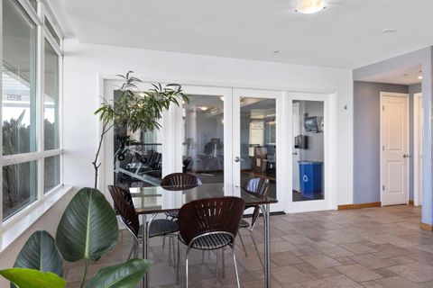 Tiny photo for 850 Beech St #701, San Diego, CA 92101 (MLS # 250039391)