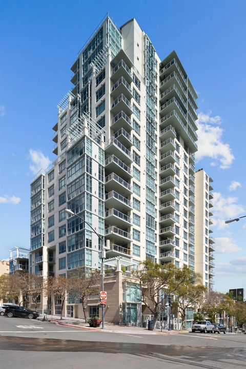 Tiny photo for 850 Beech St #701, San Diego, CA 92101 (MLS # 250039391)
