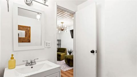 Tiny photo for 3209 Bennett Drive, Los Angeles, CA 90068 (MLS # SW25236265)
