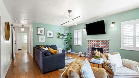 Photo of 3209 Bennett Drive, Los Angeles, CA 90068 (MLS # SW25236265)