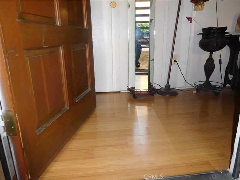 1001 W Macarthur Boulevard 101