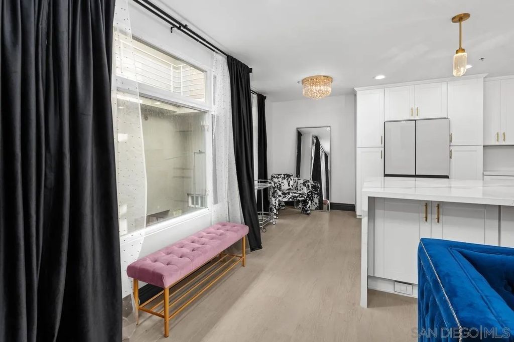 Photo of 602 W Fir St #201, San Diego, CA 92101 (MLS # 260009487)