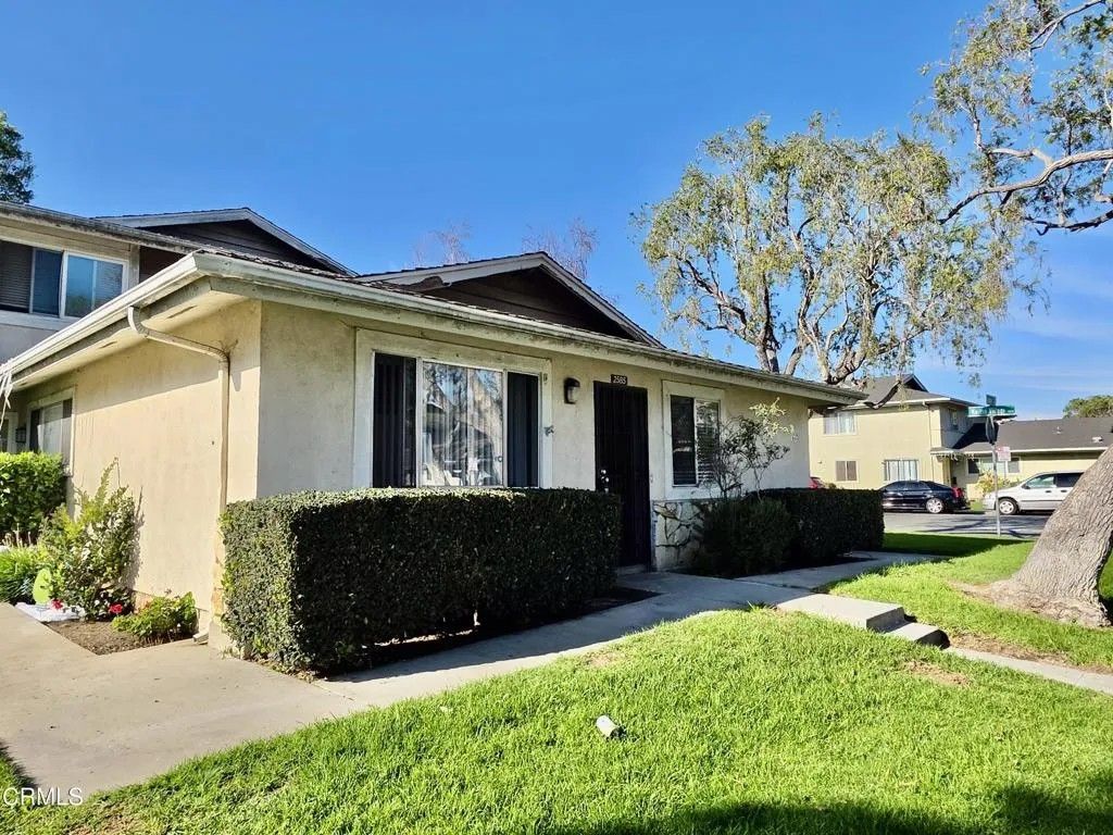 Photo of 2585 Anchor Avenue, Port Hueneme, CA 93041 (MLS # V1-33804)