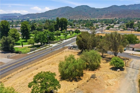 Tiny photo for 21280 Cielo Vista, Wildomar, CA 92595 (MLS # SW26144826)
