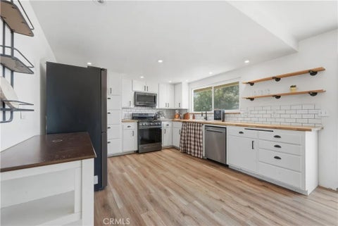 Tiny photo for 21280 Cielo Vista, Wildomar, CA 92595 (MLS # SW26144826)
