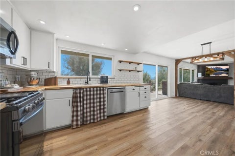 Tiny photo for 21280 Cielo Vista, Wildomar, CA 92595 (MLS # SW26144826)