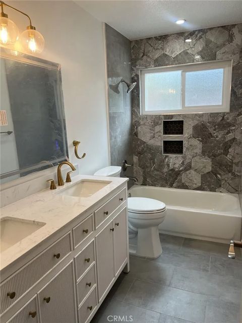 Tiny photo for 8581 Owensmouth Ave, Canoga Park, CA 91304 (MLS # SR25232436)