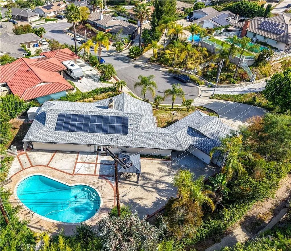 Photo of 561 Crooked Arrow Dr, Diamond Bar, CA 91765 (MLS # PW26088931)