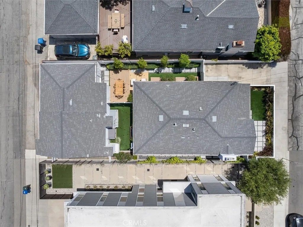 Photo of 1430 Bonnie Brae Street, Hermosa Beach, CA 90254 (MLS # SB26103839)