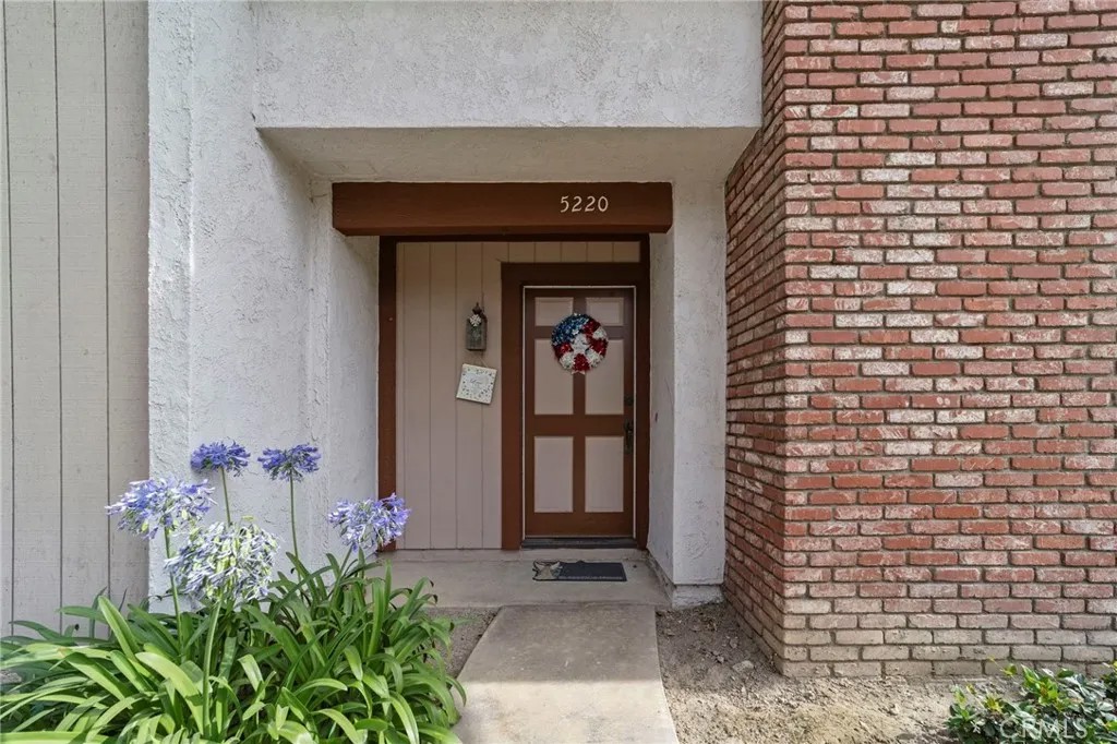 5220 Hanover Way
